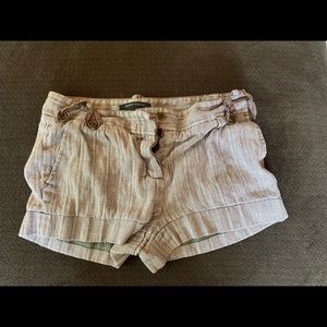BCBG MaxAzria “Symone” short shorts size 4.